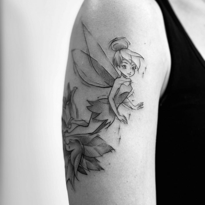 Danke für den süßen Auftrag und das Vertrauen!

#fresh Tattoo!

#tinkerbell #tinkerbelltattoo #sketchtattoo #freshtattoo...